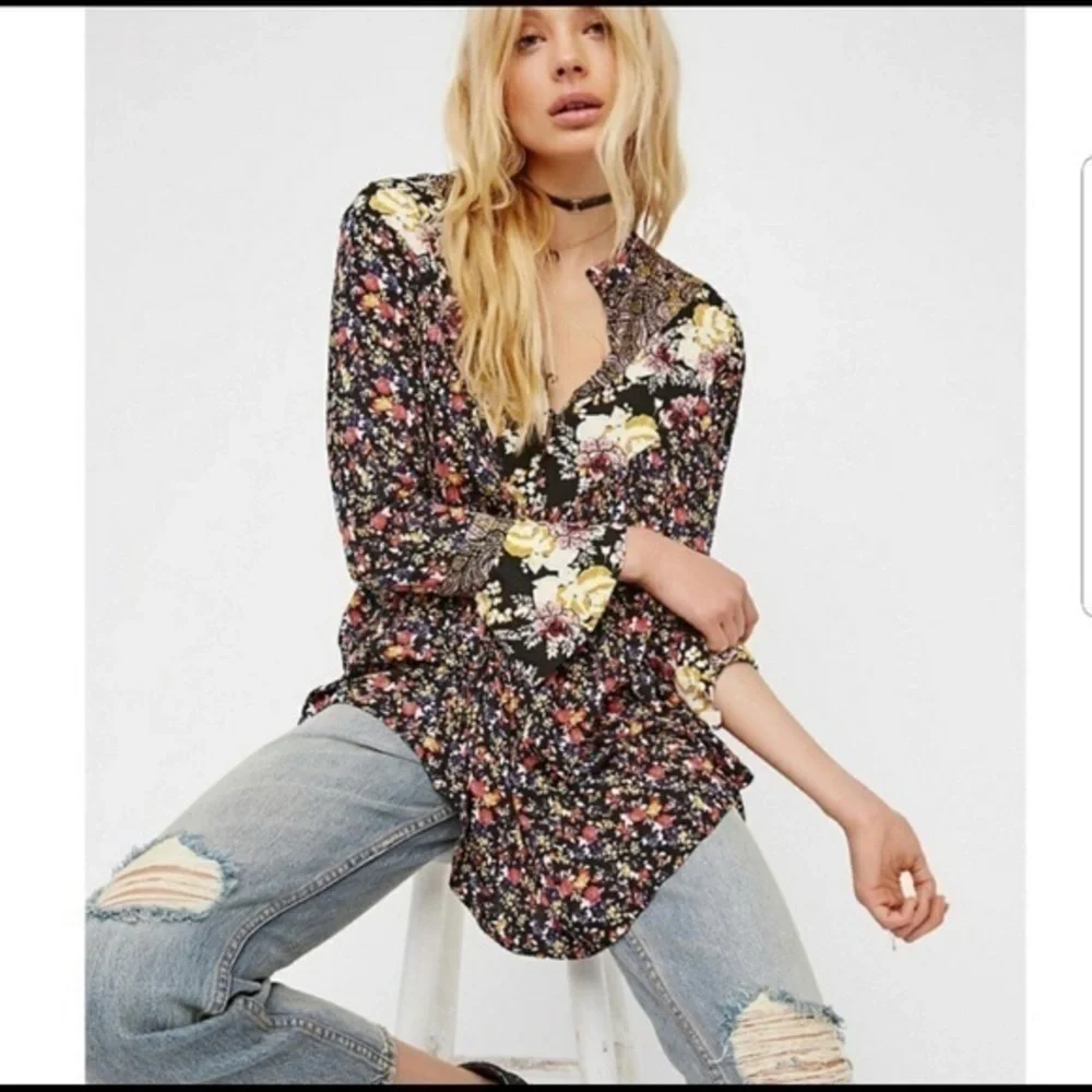 Free People Long Sleeve Tunic Top Size Small‎